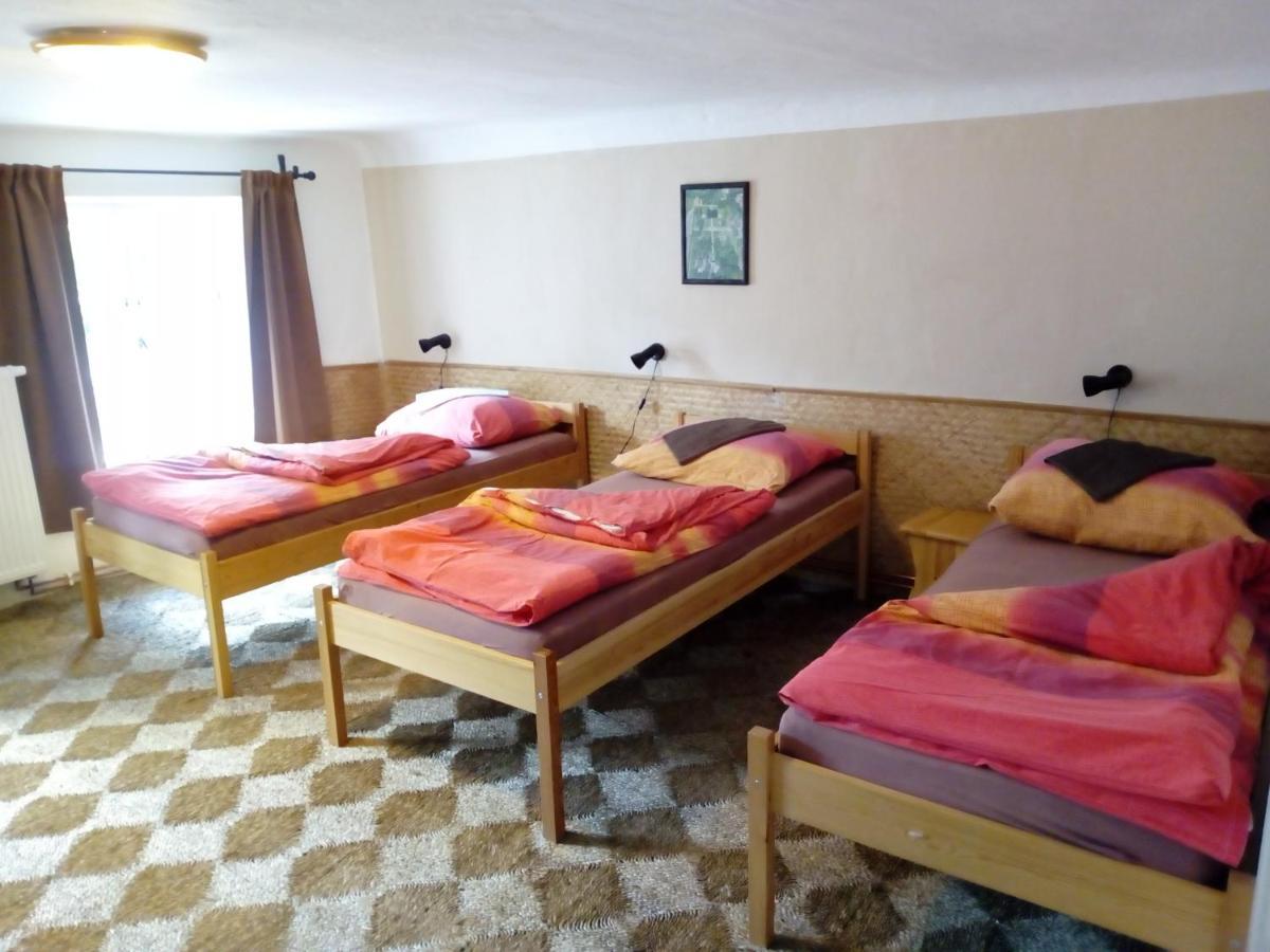 Hostel Havana Чеський Крумлов Екстер'єр фото