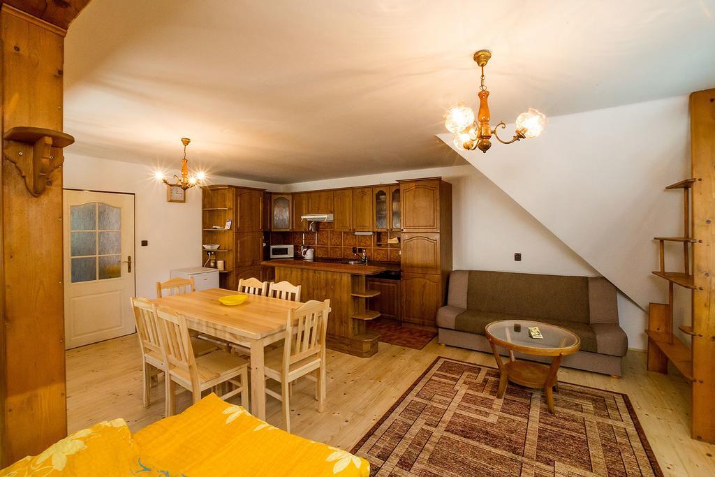Hostel Havana Чеський Крумлов Номер фото